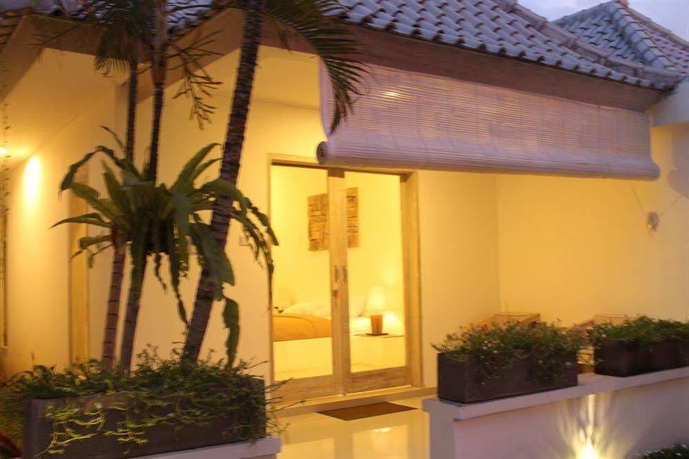 Kutaville Seminyak  Ngoại thất bức ảnh